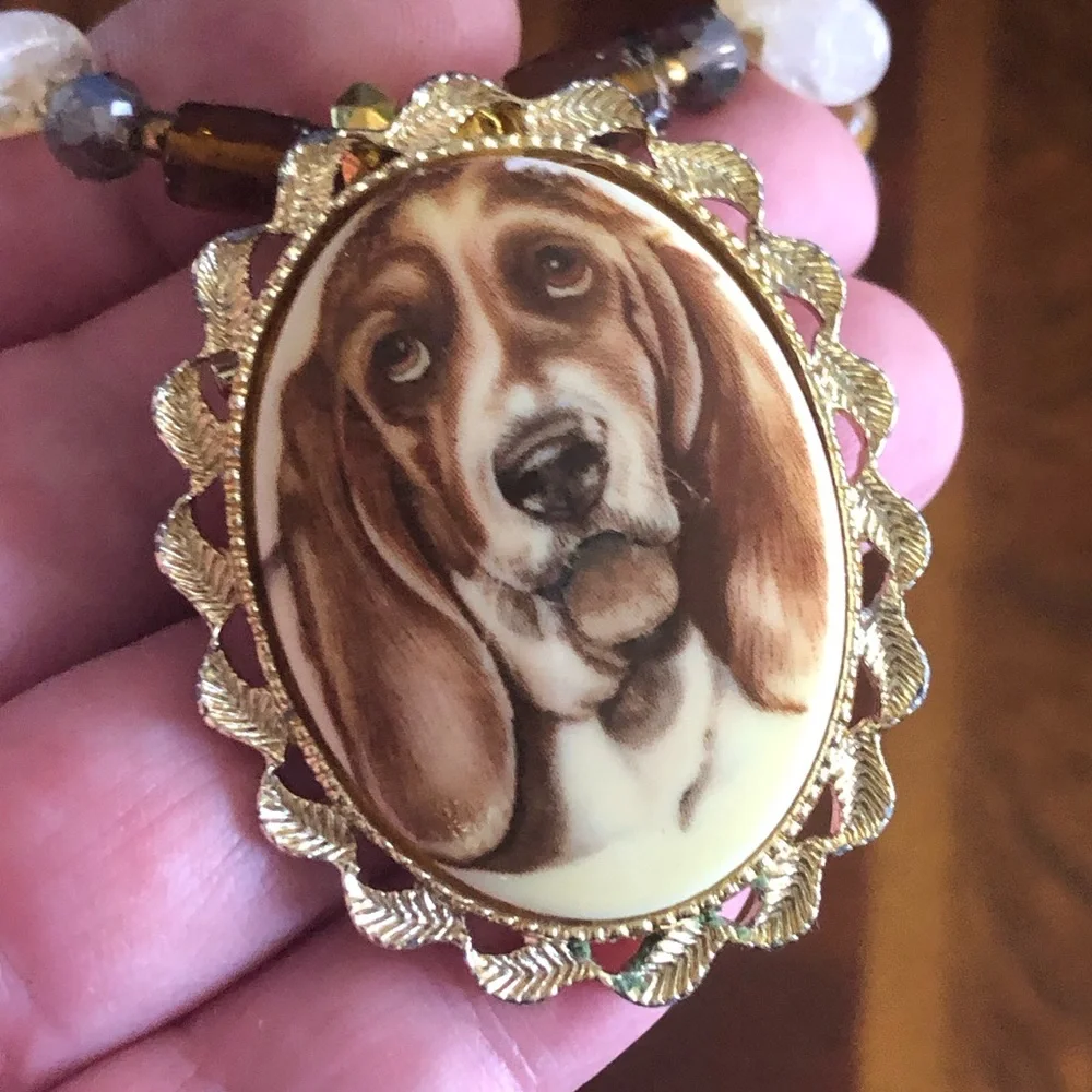 Handcrafted hound dog cameo natural stone bulls eye citrine necklace